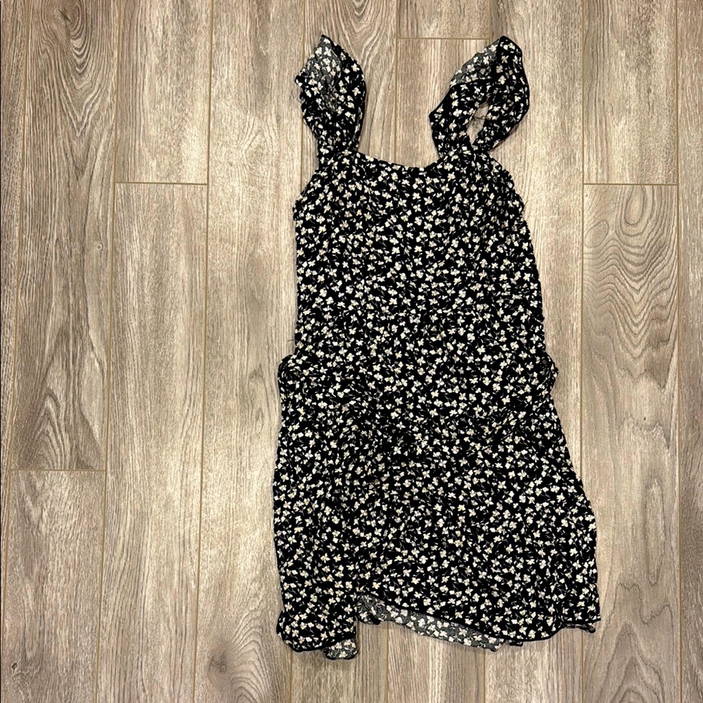 Fashion Nova Black and White Floral Midi Dress